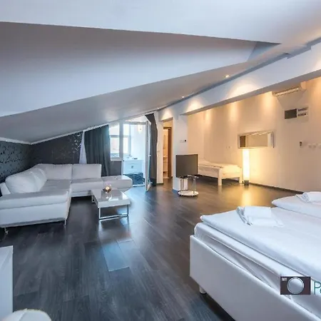 Alojamento de Acomodação e Pequeno-almoço Boutique Suites Refresh